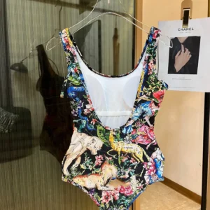 2025 Summer New Women's Retro Pattern Printed Personalized Sexy Open Back one-piece Swimsuit