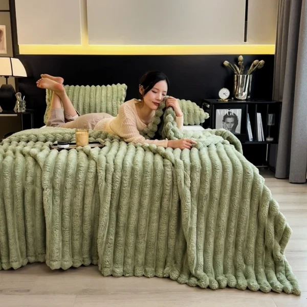 New Artificial Rabbit Plush Autumn Warm Blankets for Beds Soft Coral Fleece Sofa Throw Blanket Comfortable Thicken Bed Sheet - Image 11
